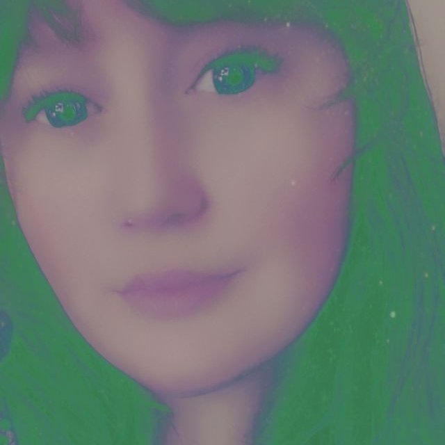 Smith0Sarah's tweet photo. #NewProfilePic https://t.co/dUFL0g0RAN