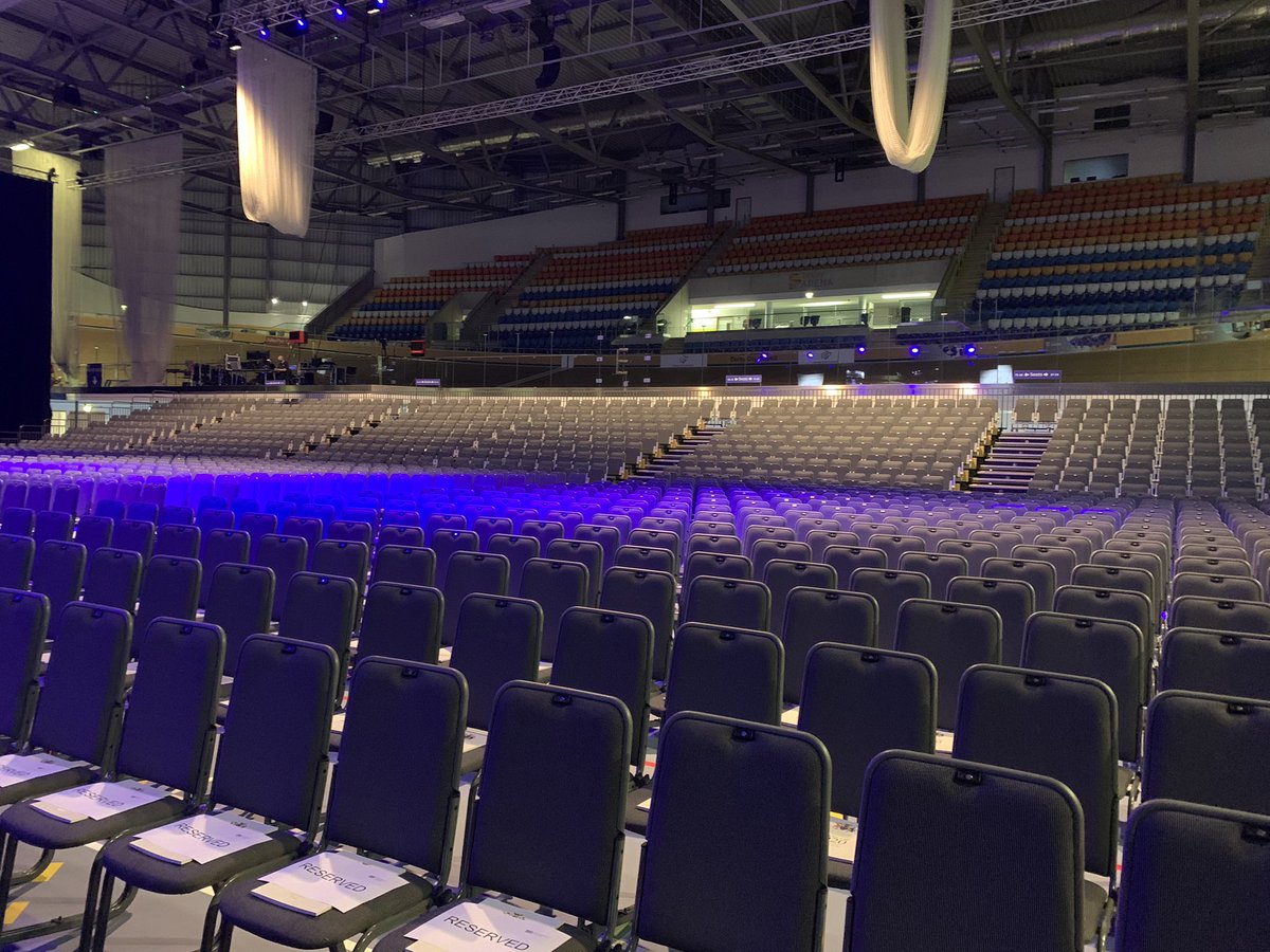 DerbyUni's tweet photo. Final preparation is underway for our first ceremony for the School of Computing and Engineering, Class of 2020! 🎓🙌 Follow this thread throughout the day for highlights and more! #DerbyGrad @DerbyUniAlumni @derbyunistudent https://t.co/3hD08dT1Hq