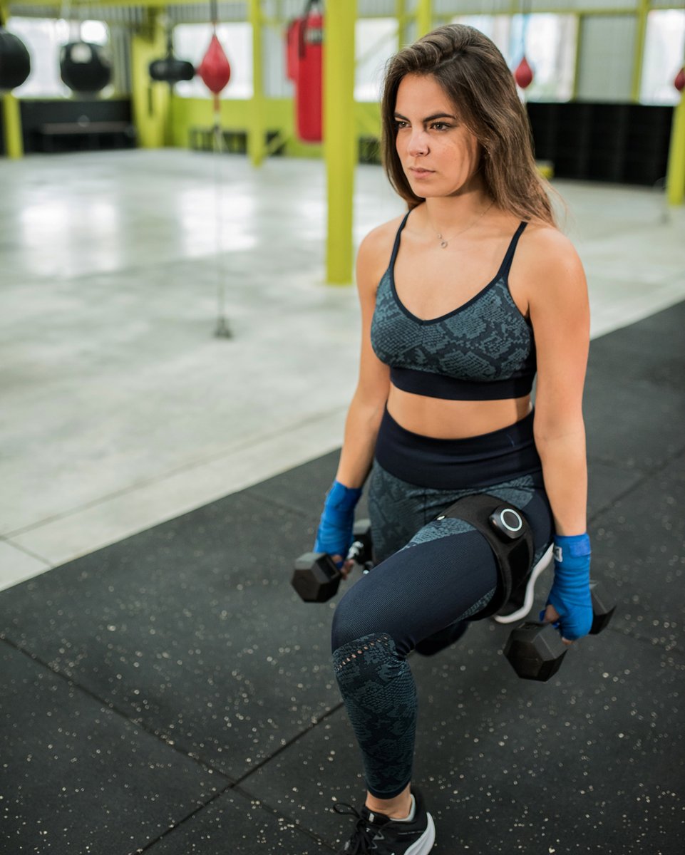 TrainSAGA's tweet image. With The BFR Cuffs, you need light weights ONLY. ⚡⚡

This makes them perfect for home workouts, travelling, deloading periods and so much more!