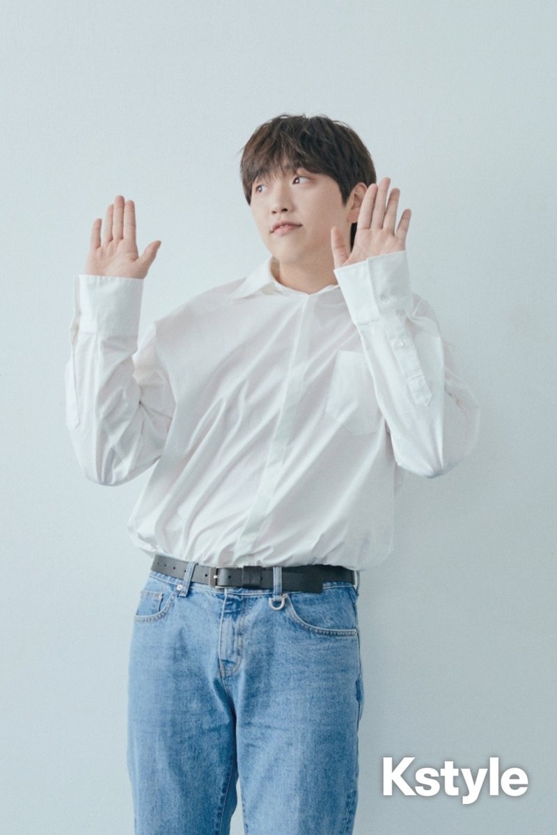 Kstyle_news's tweet photo. 【PHOTO】B1A4 サンドゥル、未公開カットを大放出！ファンに贈る「癒される曲」プレイリストを公開
https://t.co/8Ek9Xrp3np

#サンドゥル #B1A4 #SANDEUL #산들 https://t.co/H2Zbe1Tr5d