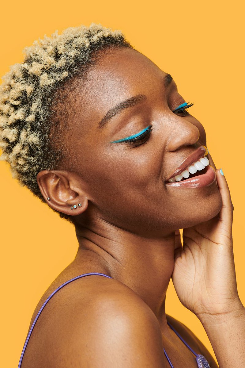 superdrug's tweet photo. Add more bling with a new earring this party season! 🥳✨ Get 25% off all Studex Premium Jewellery until 30/11/21 AND free piercing in store at Beauty Studio when you buy any jewellery. 👂
Find your local store here: https://t.co/Enwe8ayi6D
#beautystudiobysuperdrug #studex https://t.co/1hYJT1qcQv