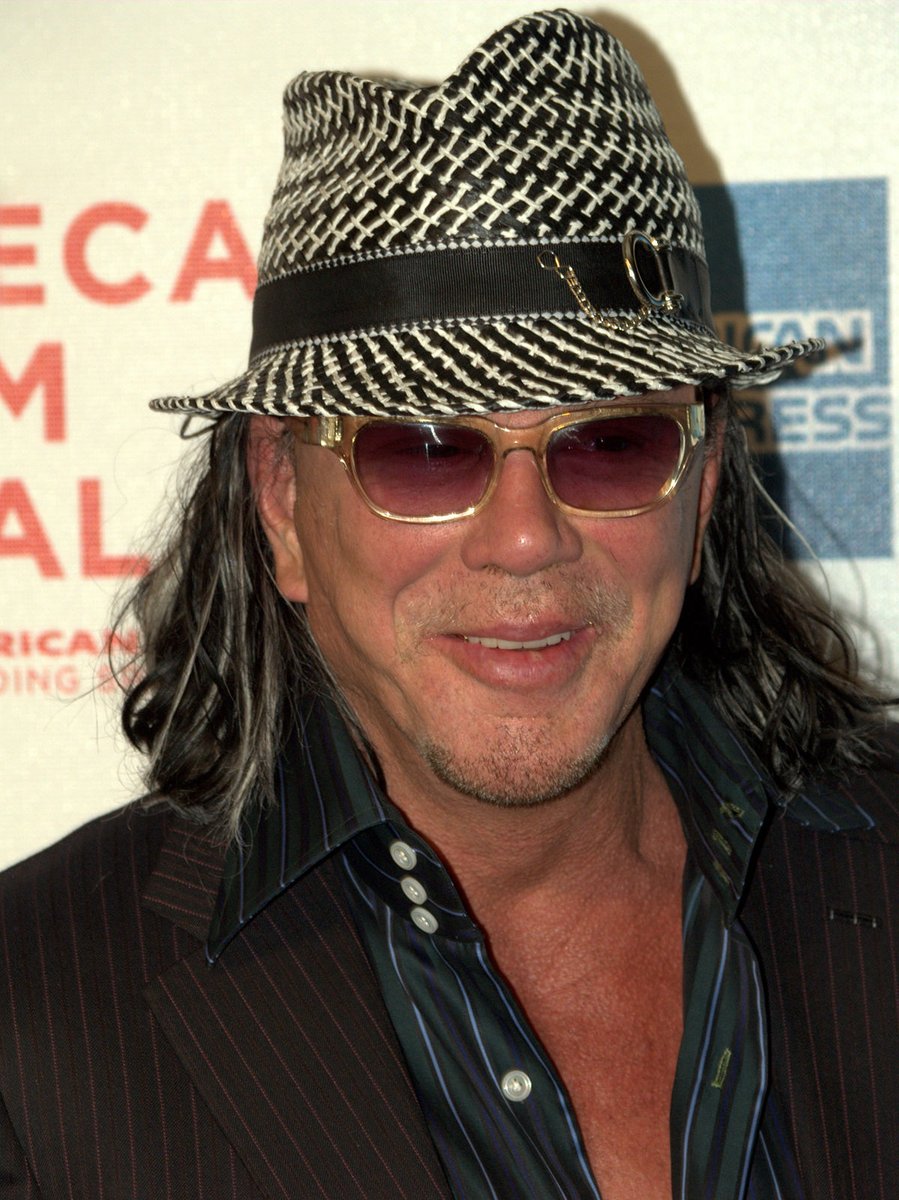 pop_kulturowy's tweet image. #MickeyRourke dołącza do Dolpha Lundgrena w obsadzie filmu #SectionEight. Premiera tej produkcji z segmentu filmów akcji w przyszłym roku. #movie #film #kino