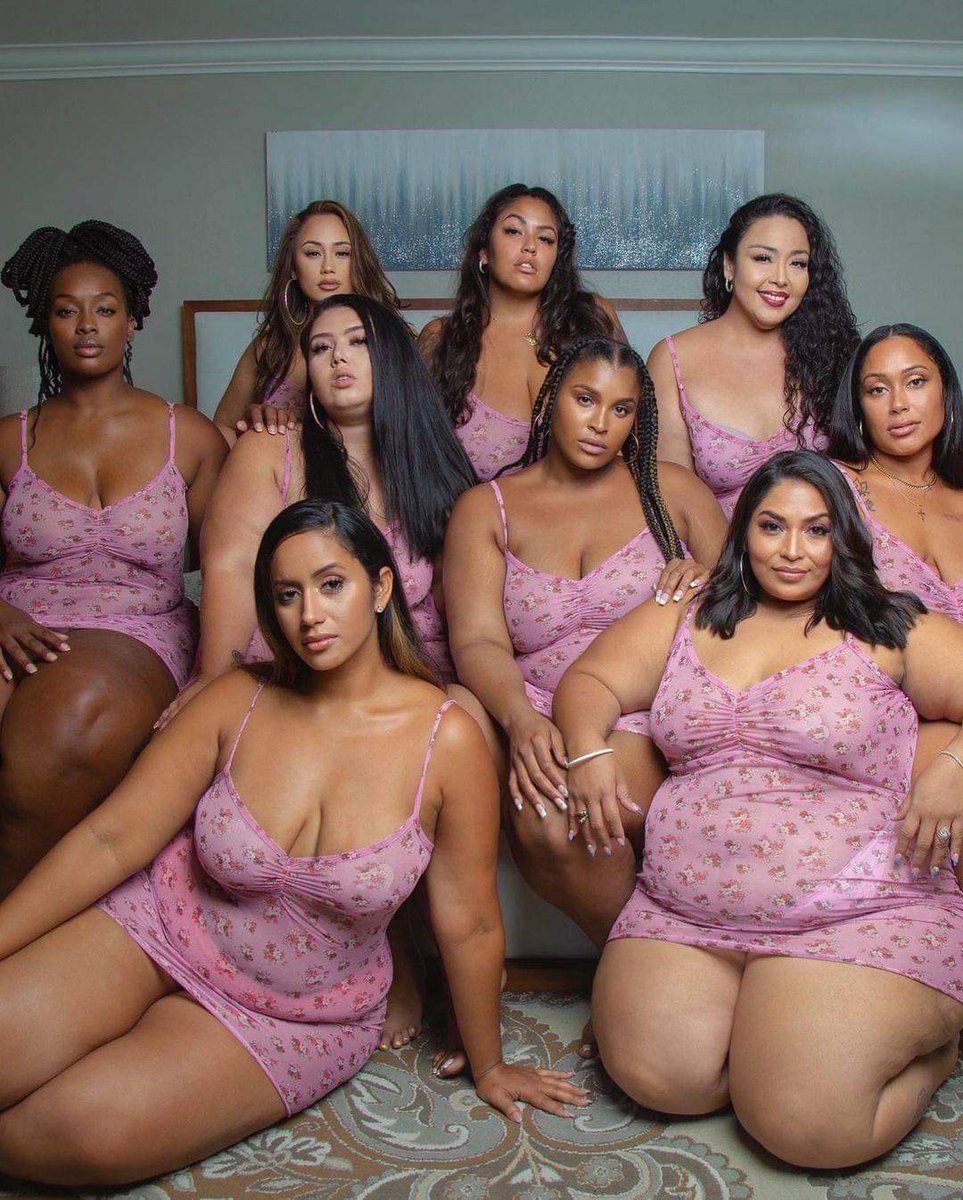 LubegaFGift's tweet image. What do u prefer? Like for A, retweet for B
A.                                         B.