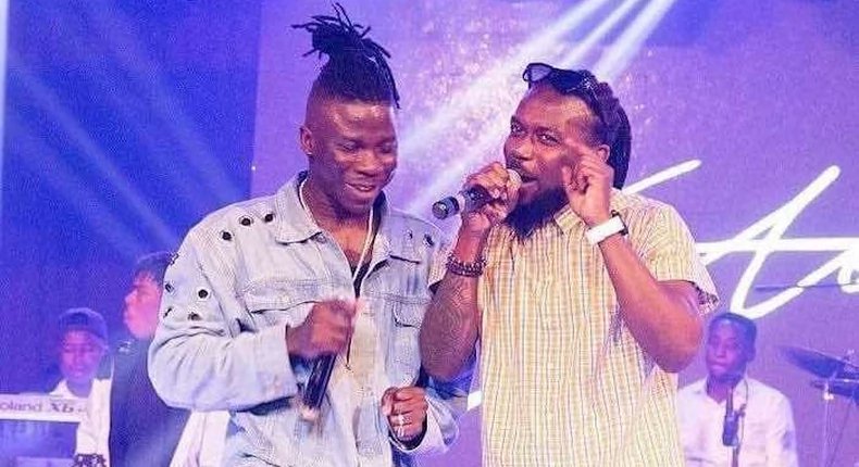PulseGhana's tweet photo. Samini lists things Stonebwoy has done to break his heart (WATCH) https://t.co/lWlnhOUqai https://t.co/yQCdvXa3m2