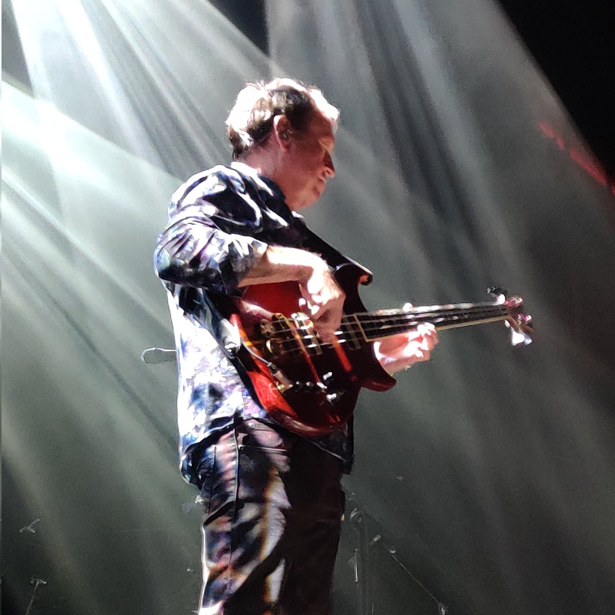 hageman_frank's tweet photo. You guys were great at Tivoli Utrecht. Great show, see you tonight at Den Haag @markking @MikeLindup @seanfreeman42 @PeteRayBiggin https://t.co/foX5plCR7W