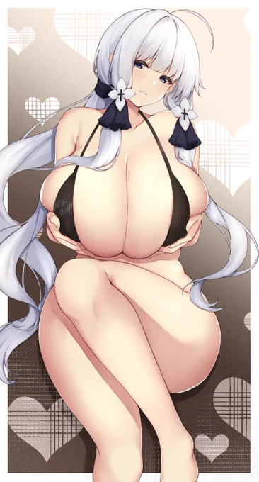 イラストリアスのずっしりもちもちおもち

#アズールレーン 