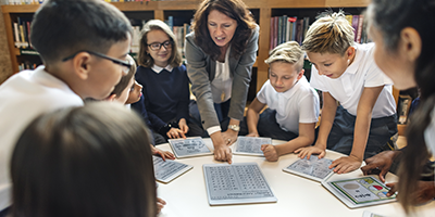 ASCL_UK's tweet photo. Research has revealed that fewer than 1% of GCSE students study literature by a writer of colour. ASCL Premier Partner @GCSEPod has worked with writers to develop free resources for leaders and teachers - find out more in their guest blog here: https://t.co/PnR5YmR5lF
#CAACH https://t.co/k2bN5KyGjv