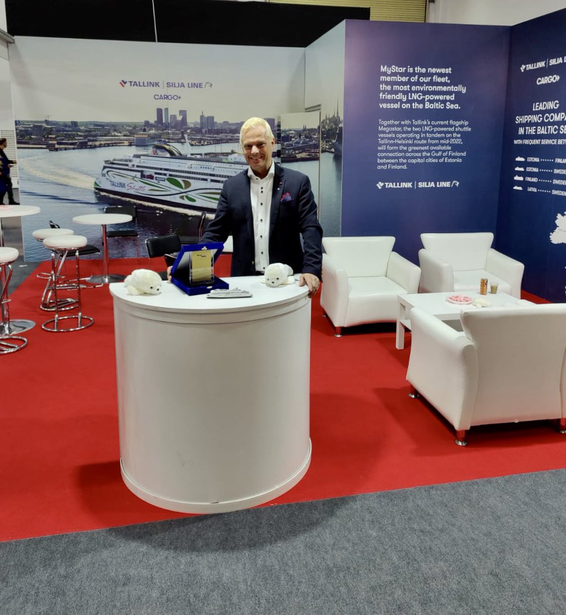 hfagerstrom's tweet photo. Interesting speeches at @logitrans_fair Turkey. While Turkey is the bridge between East and EU, Tallink is the bridge between Baltics and Nordics, Today we were awarded for actively participating and continuing the bridge up North. #tallink #cargo https://t.co/BpCPcOqmIB