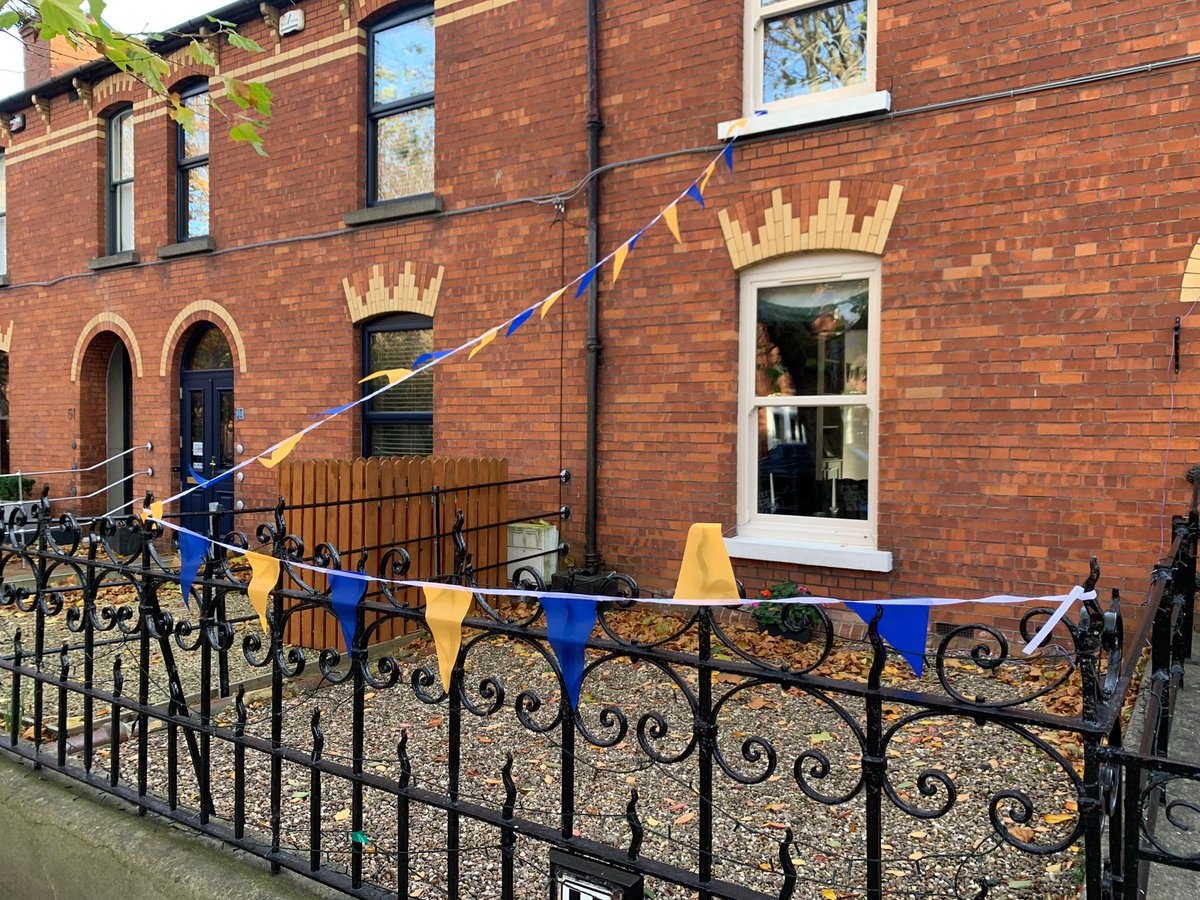 clgNaFianna's tweet photo. Great to see club colours going up all over the community! Let's aim to turn the northside saffron + blue 💪
Please #GetYourColoursOut in support of our senior hurlers this weekend #GoAheadDSHA #NaFiannaAbu 💛💙 https://t.co/56UKzitp10