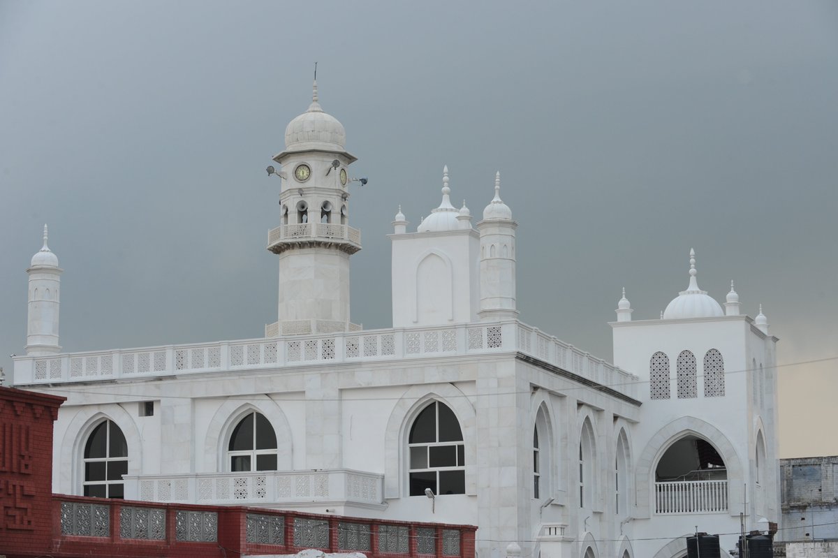 qalamsultan's tweet photo. خدا.. نے اپنے وعدہ کے موافق دنیا میں ایک نذیر بھیجا ہے۔ دنیا نے اس کو قبول نہ کیا مگر خدا تعالیٰ اس کو ضرور قبول کرے گا اور بڑے زور آور حملوں سے اس کی سچائی کو ظاہر کرے گا..میں خدا تعالیٰ کے وعدہ کے موافق مسیح موعود ہو کر آیا ہوں۔ چاہو تو قبول کرو چاہو تو ردّ کرو۔ 
ملفوظات جلد 1 https://t.co/tmT1TMPSMJ