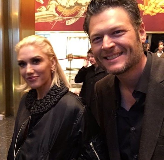 iloveBlakexGwen's tweet photo. Please Retweet to Vote #BlakeShelton for #TheCountryArtist of 2021 #PCAs https://t.co/5oOeeMpShD