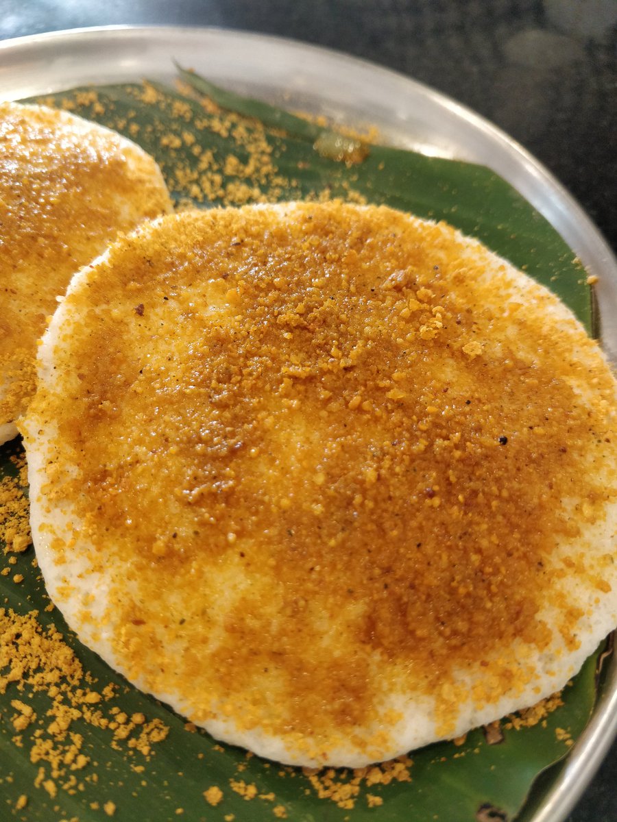HolbrooksScott's tweet photo. Malkapodi , idli fries and chatni platter kind of a day and am in #kolkata very much.. #dosacoffee https://t.co/FXuEnQzP8p