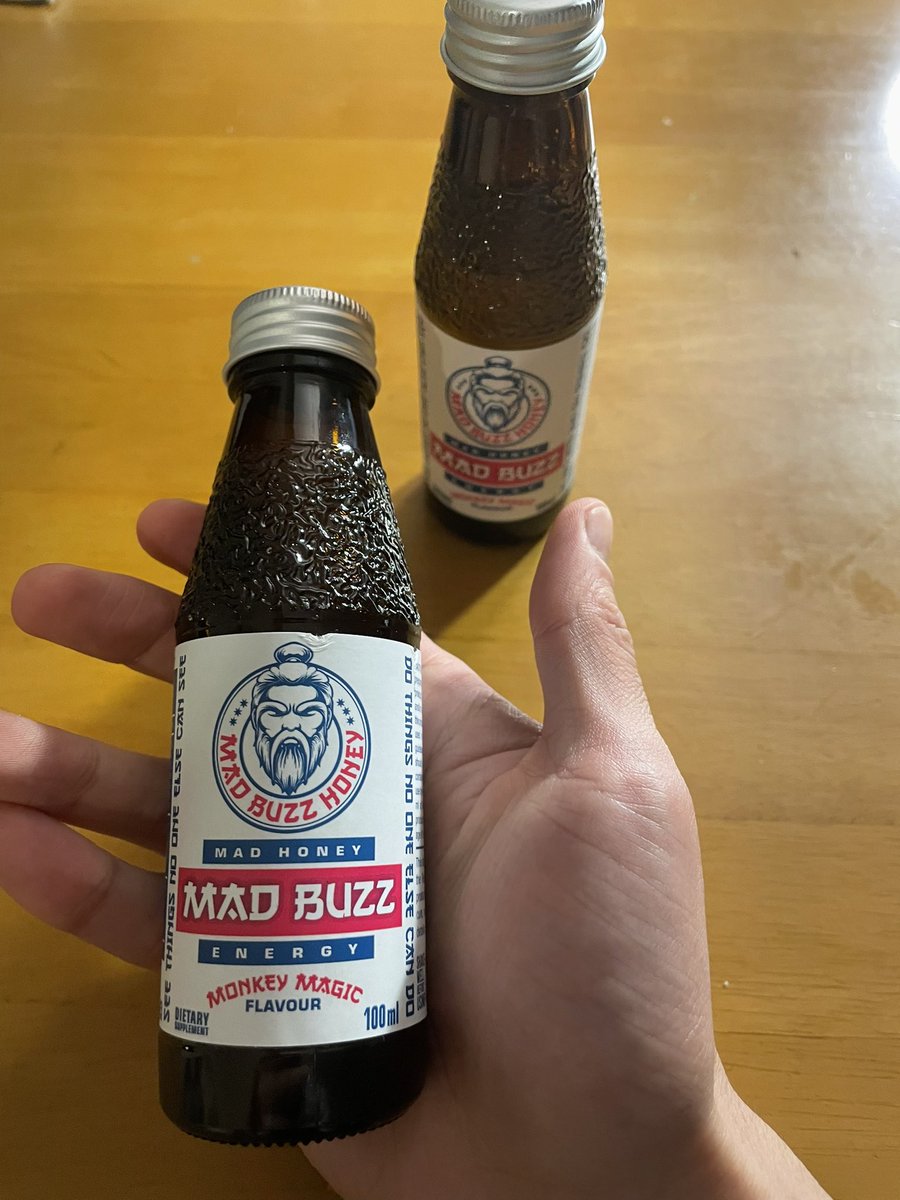 MAD BUZZ届いた😉先日、マッドハニー🍯の効き目を実感したから、これは
いつのタイミングで飲めばイイかちょっと迷ってしまうけどw