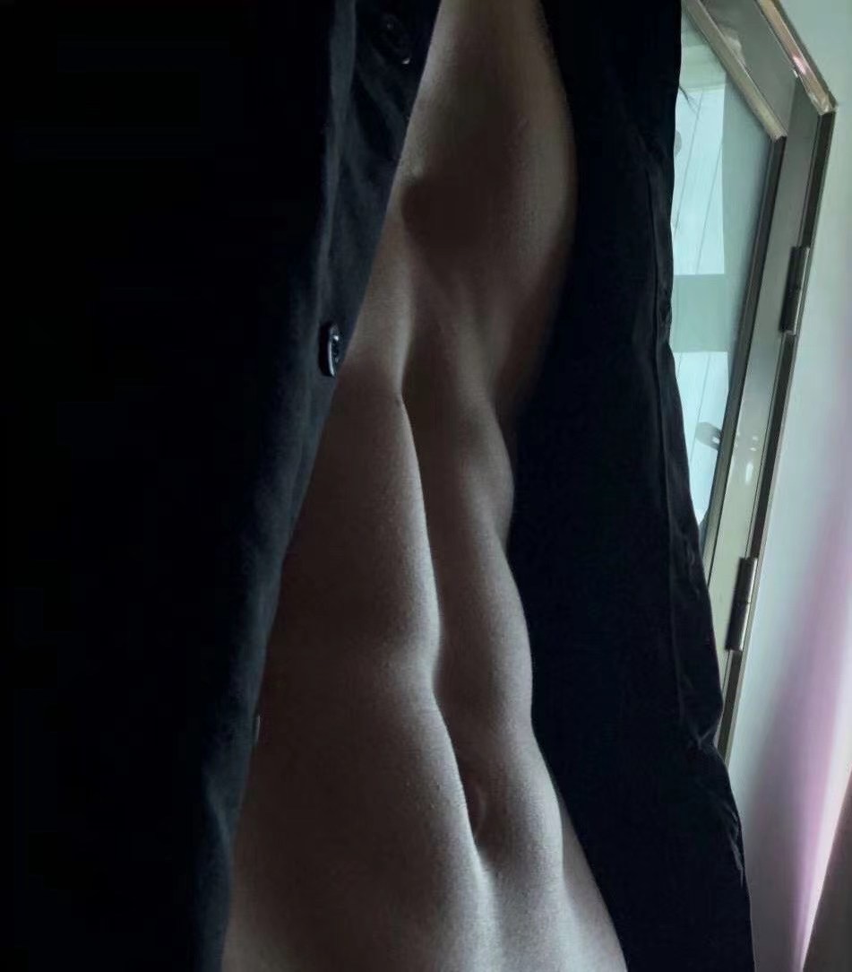 s1www2's tweet photo. 上个推也太难了 https://t.co/5ETGaaV5F4