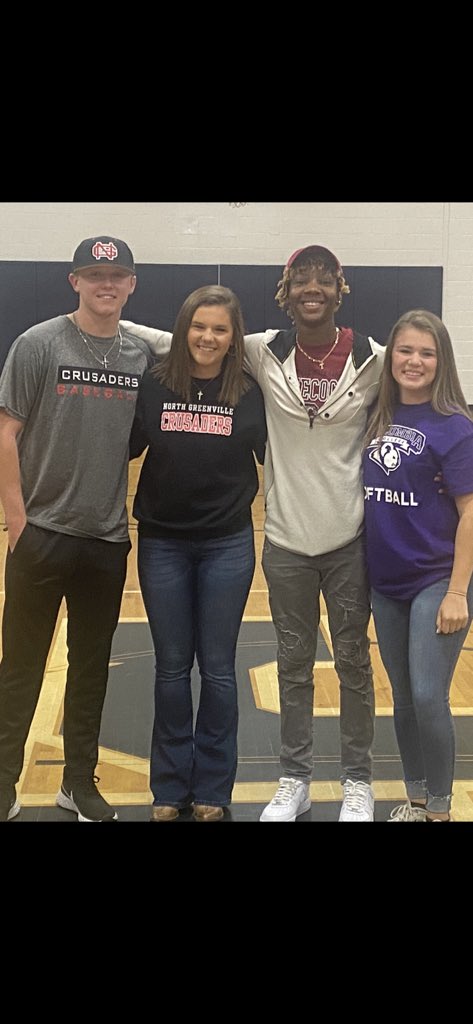 LCcoachcook15's tweet photo. Great Day to be a WOLVERINE! NSD in the Ville. Kyler Odom - NGU (baseball) Mattie Newsome - NGU (softball) Talaysia Cooper - USC (basketball) Hope Azurdia - Columbia Col (softball)
#hardworkpaysoff. #FAMILY https://t.co/MmKbhgVetL