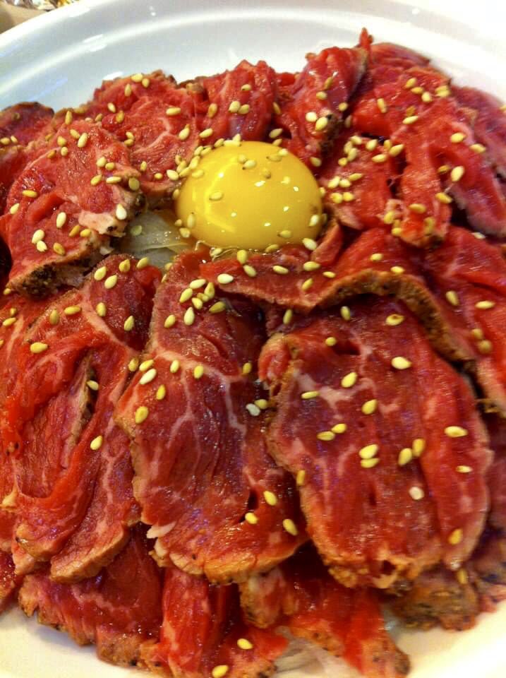 Wenchigc's tweet photo. #taiwan #gourmets2021 #beef #breakfast #soup #tainan #market #Hotpot #Formosa #winter #gathering https://t.co/psjiKZgulp