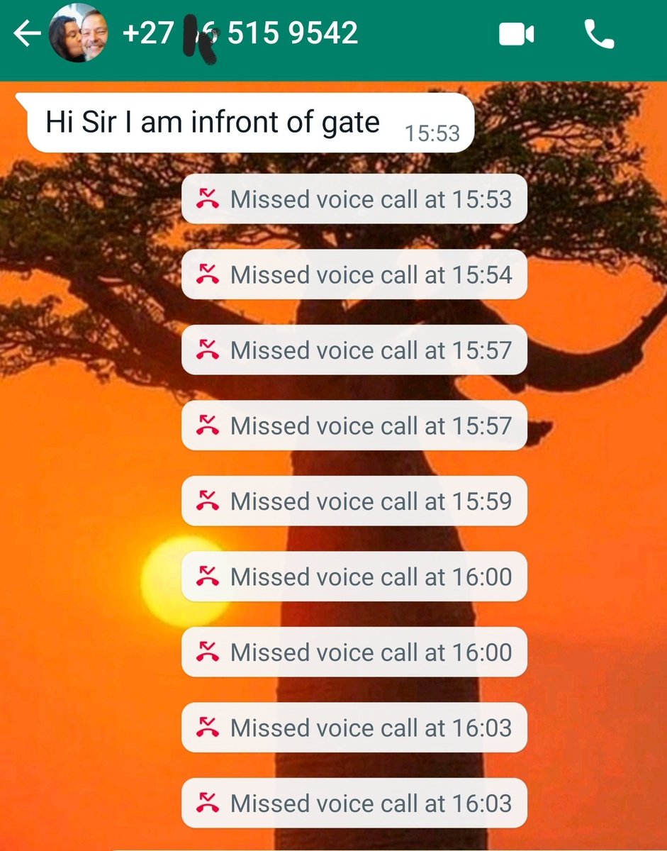 cckiestorhlucas's tweet photo. I placed an order on the 5th of Nov; your installation guy comes way beyond the scheduled time. As if this was not enough, your useless guy uses watsapp call. Who in their normal mind would be on watsap during working hours??? Who makes business calls with watsapp??? @FFFibre https://t.co/a552BXZIyt