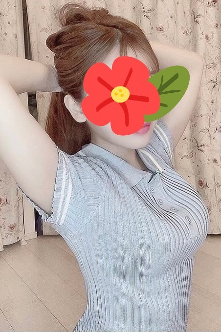 qv_dqu's tweet photo. 今天好冷哦，毛衣都要拿出來穿了 https://t.co/IPKCJpMWv3