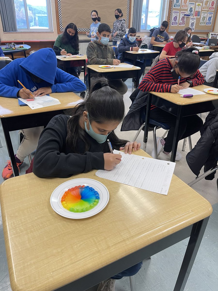 First experiment of the year! Learning about diffusion using skittles. <a href="/northwoodps/">Northwood School</a> <a href="/LesleaMcmullen/">Leslea McMullen</a> <a href="/PrincipalONeil/">Dustin O'Neil</a> <a href="/Skittles/">SKITTLES</a> #science #cells #diffusion #skittles #grade8