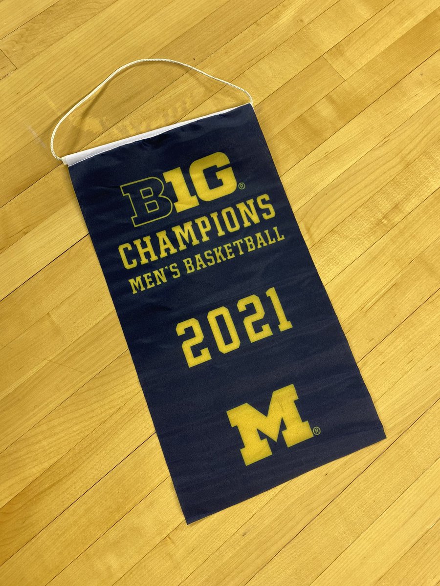 umichbball's tweet photo. TODAY!

〽️🏀 | #GoBlue https://t.co/xq0lZ96FcY