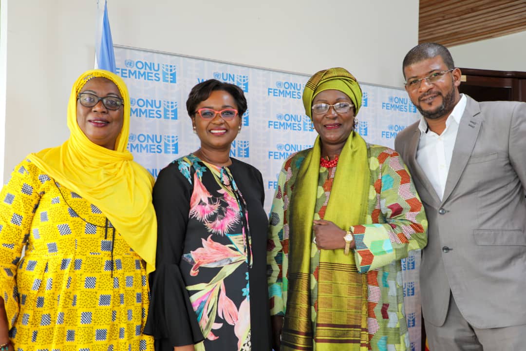 Connaissez vous Pr Amsatou Sow Sidibe ? Une femme engagée  , candidate à la Présidentielle de 2012. 1ere Femme sénégalaise agrégée en droit, elle faisait partie de la délégation à Beijing en 1995 #générationégalité #womenleaders #senegal #kebetu