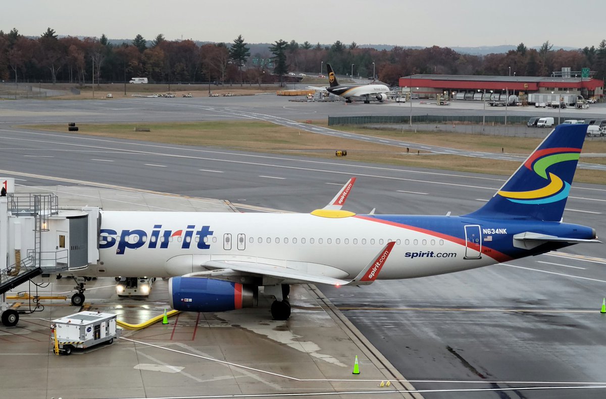 flymanchester's tweet photo. We had a throwback this morning with an old @SpiritAirlines livery at MHT! Which is your favorite: old or new?
#SpotMHT #LiveFreeSpirit https://t.co/HhNzR49hGQ