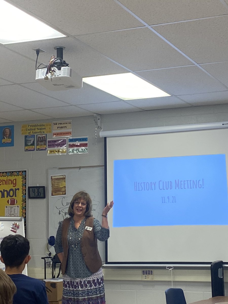HistoryOhs's tweet photo. We had so much fun at yesterday’s history club meeting! I loved learning about the history of Helotes from the President of Helotes’s history club! She also gave everyone a copy of her book! https://t.co/h1GgerLKcp