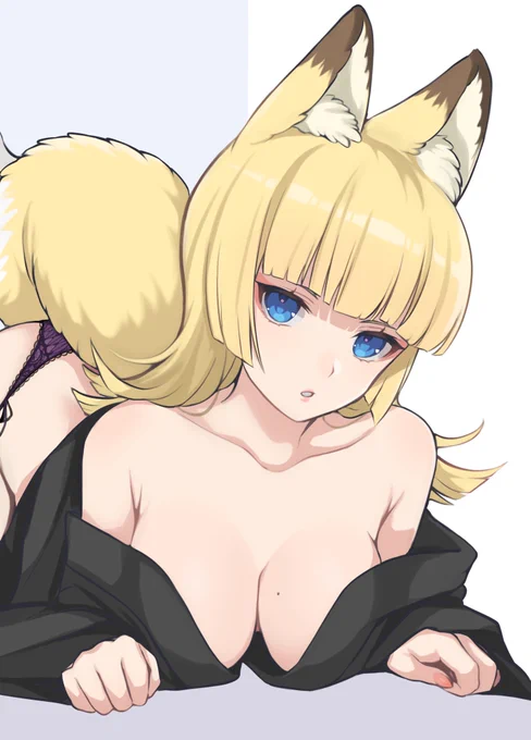 耳のサイズこの頃の方が可愛い気がする🦊 