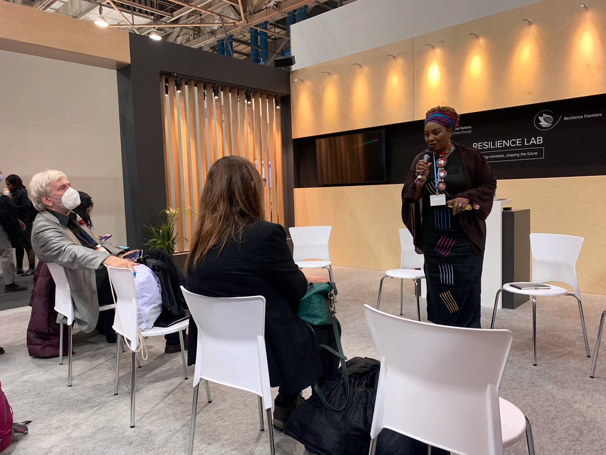 ResilienceFron1's tweet photo. Please join us for an excellent conversation on indigenous perspectives on food systems and wisdom.

Our Q &amp; A session is starting soon!

#cop26 #resiliencelab https://t.co/eLMWTZJkcY