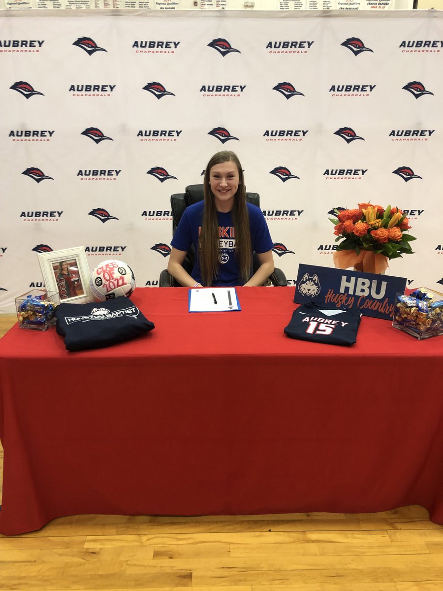 aubrey_ahs's tweet photo. Signing day at Aubrey HS! We are #AubreyProud of Lexie Temple, Audrey Beaty, June Chatterly, and Jaden Wheeler! Go Chaps!!! https://t.co/LIO4vw48P5