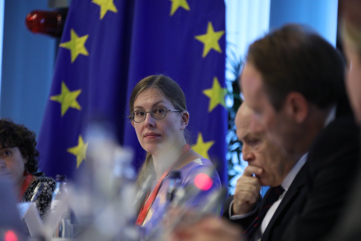 EU_MARE's tweet photo. #EUArcticForum - behind the scenes. https://t.co/Hnfi6Fyqac