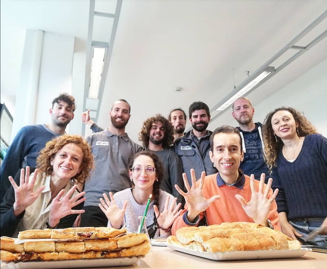 Exactly 10 years ago, on November 11, 2011, RE-CORD #analytical #laboratory was inaugurated!
10 years of commitment passion &amp; expertise in the field of #biomass &amp; #bioeconomy as well as 10 years of friendship and fun!
It deserves a worthy celebration!
#birthdaylab