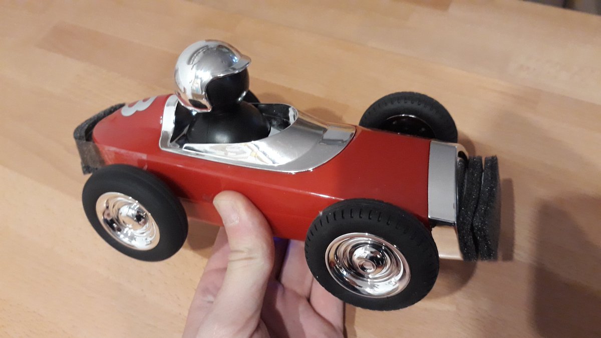 AlexHalemba tweet media