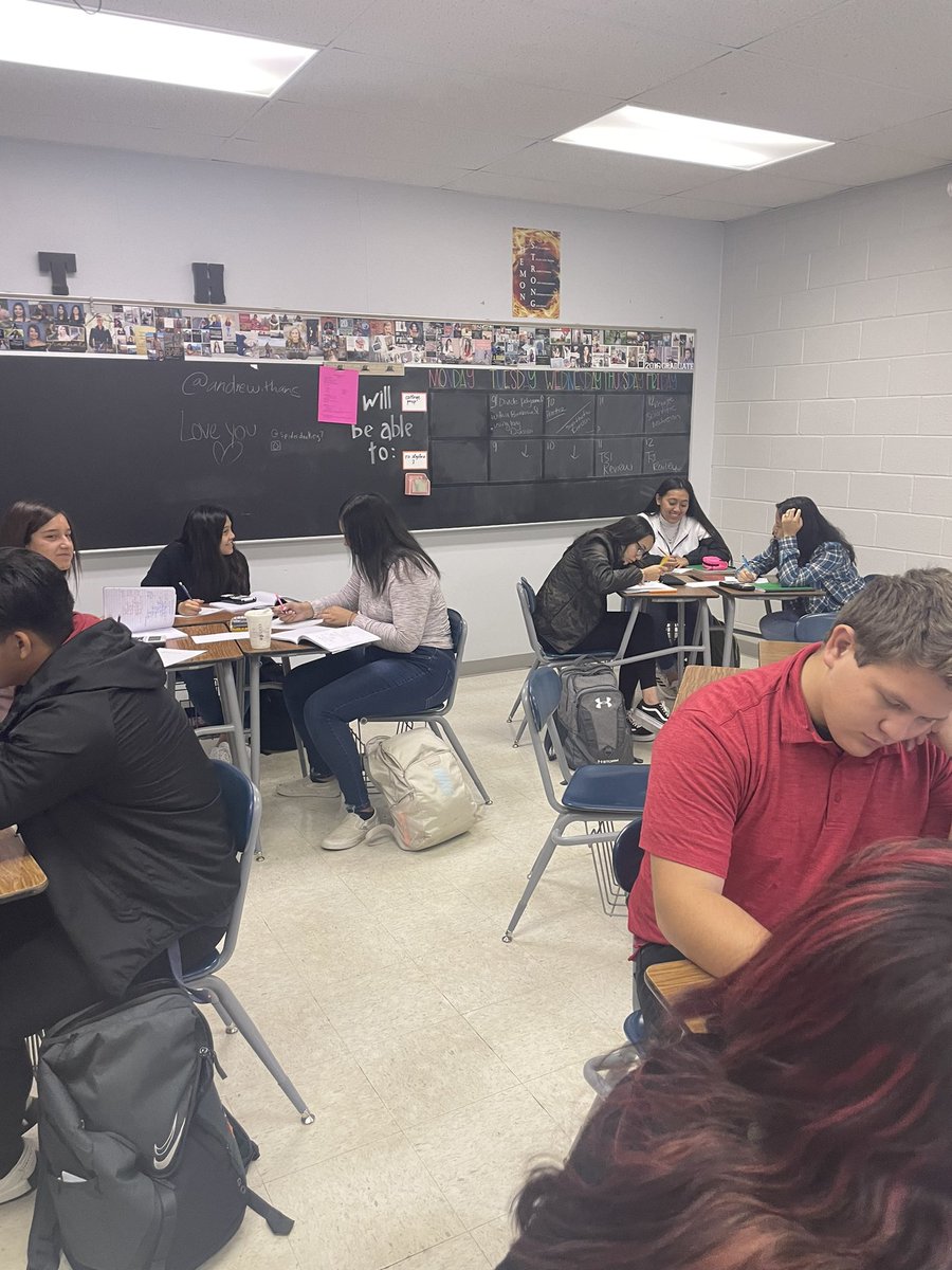 dhs_together's tweet photo. @coachgravesj Coach Graves classes are reviewing for their upcoming math TSI test. #rockingreview #mathematics #study https://t.co/BDWSqUcr4G