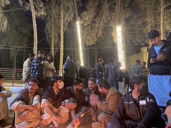 fareed_Balouh's tweet photo. یہ ہیں بلوچستان  یونیورسٹی کے طلباء جن کو ہاسٹل سے لاپتہ کیا جاتا ہے۔جن کو وی سی بھی یہ دھمکی دیتا ہے کہ اگر آپ احتجاج کرو گے تو آپ کو بھی اٹھا لیا جائے گا 
#SaveUoBStudents https://t.co/RLcYaM0qZK