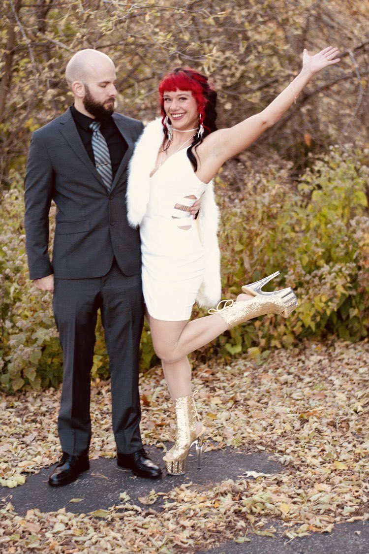 mynamesbeff3201's tweet photo. Prom? 😆😂 https://t.co/068EkRFoS8