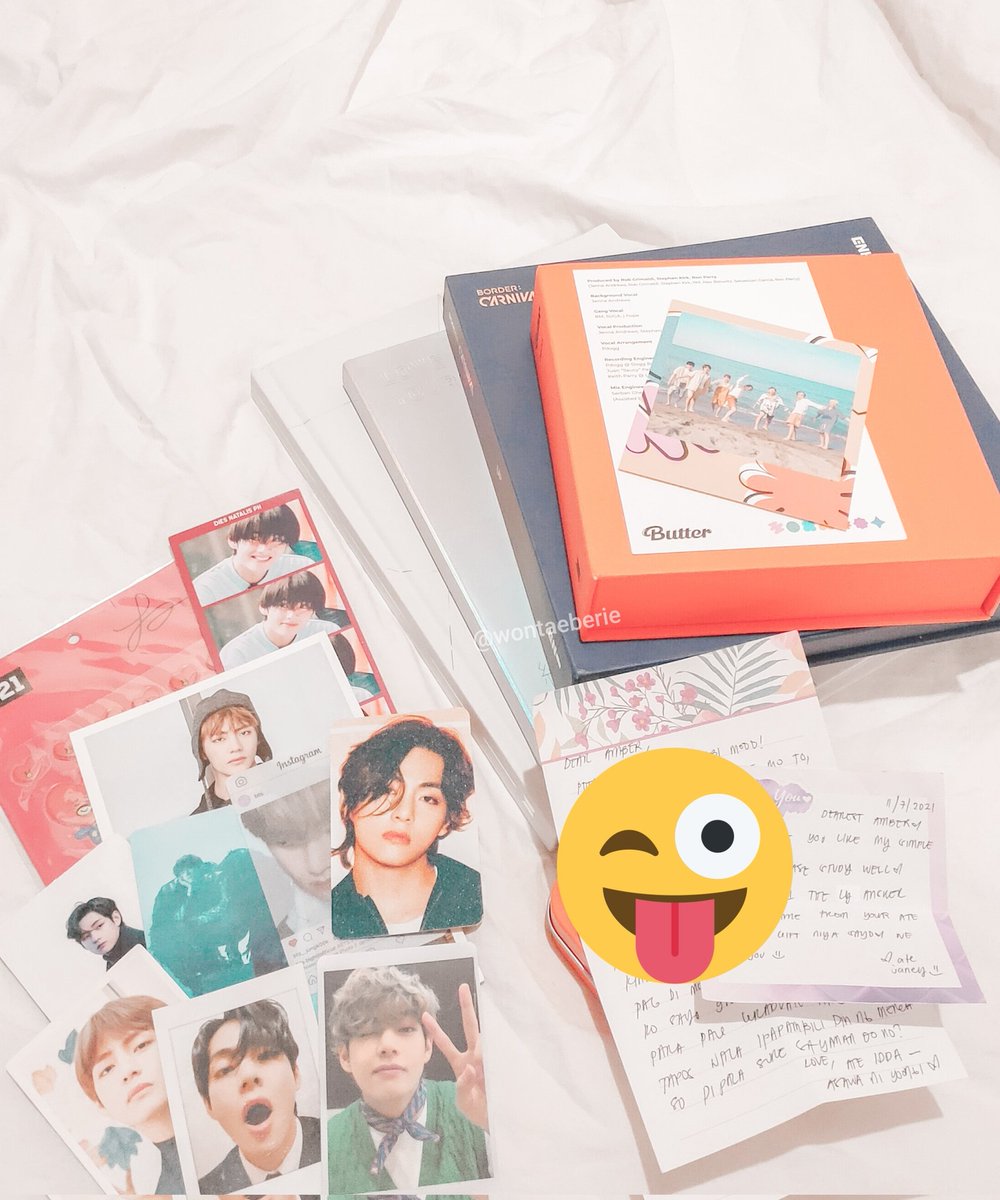wontaeberie's tweet photo. — ☻︎ #beriemails 📦 :

gifts from my ate's 💜, kilegs so much first ever en- album ko ituuuuh 🥺 woniebear, heesung andyan ba kayo?? HAHASHAJAJ https://t.co/pwcH6PZRcI
