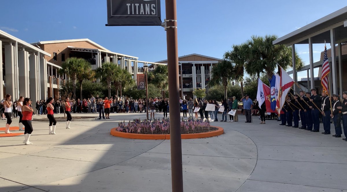Yesterday UHS ⁦<a href="/UHSTitans411/">Titans News NeTwork</a>⁩ honored all veterans w a courtyard ceremony which included ⁦<a href="/orangecityfl/">City of Orange City</a>⁩ city commission veterans &amp; our school veterans. Thank you to ⁦@TitanSGA411⁩ for organizing this ceremony. Ty to dance, band, ROTC for assisting. 🇺🇸❤️🤍💙🇺🇸