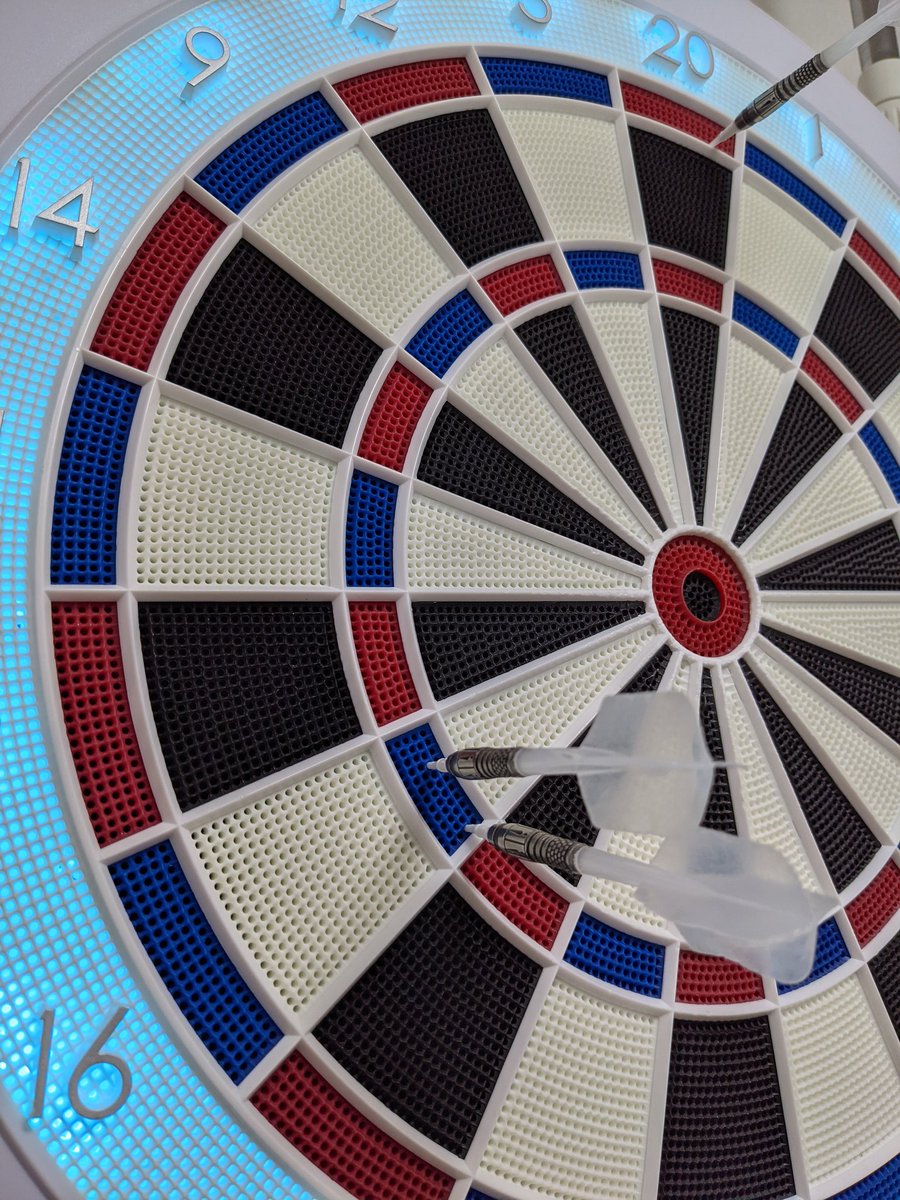 清水舞友のバレルセッティングやグリップ 年齢などのプロフィールも気になる Mktのダーツブログ