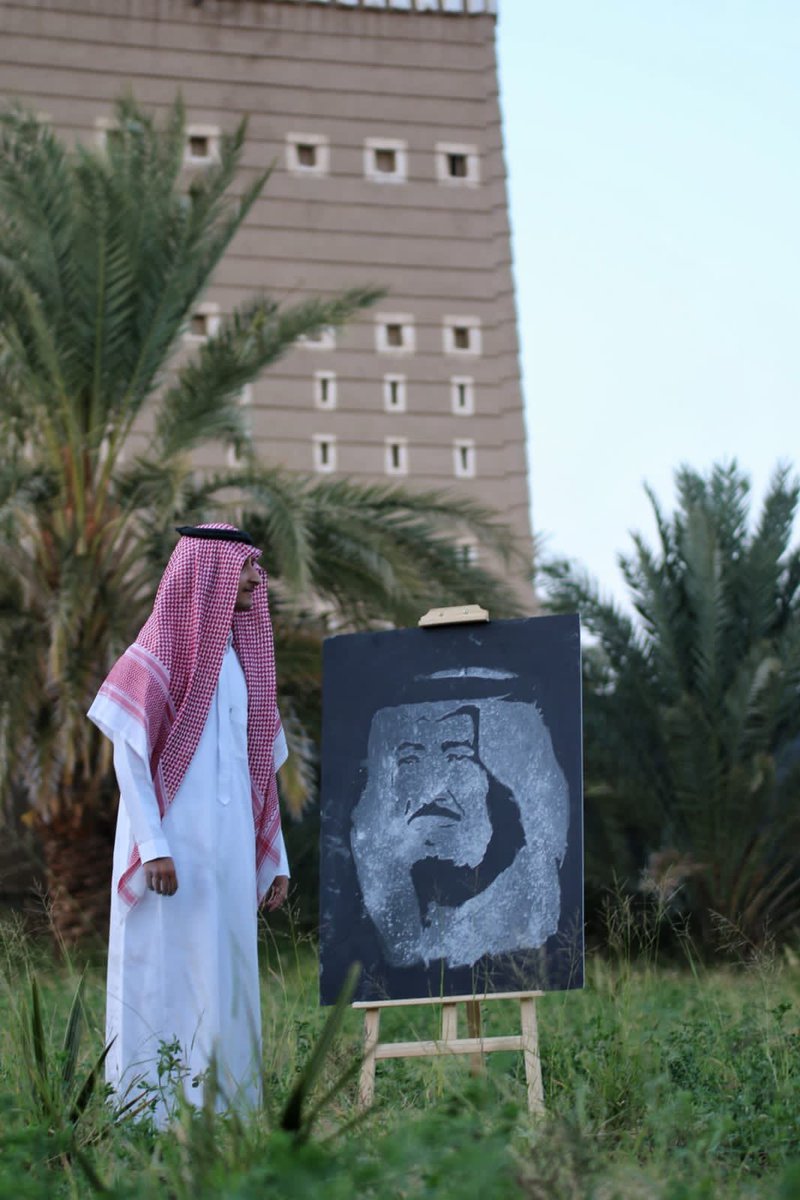 i6l00's tweet photo. على السمع والطاعة في المنشط والمكره نجدد البيعة والولاء لوالدنا خادم الحرمين الشريفين الملك سلمان و ولي عهده الأمين ونسأل الله أن يحفظهم لنا ذخرًا وفخرًا ، وللأمة سدّاً منيعاً في وجه الأعداء ..🇸🇦♥️ https://t.co/PWhtep96Qu