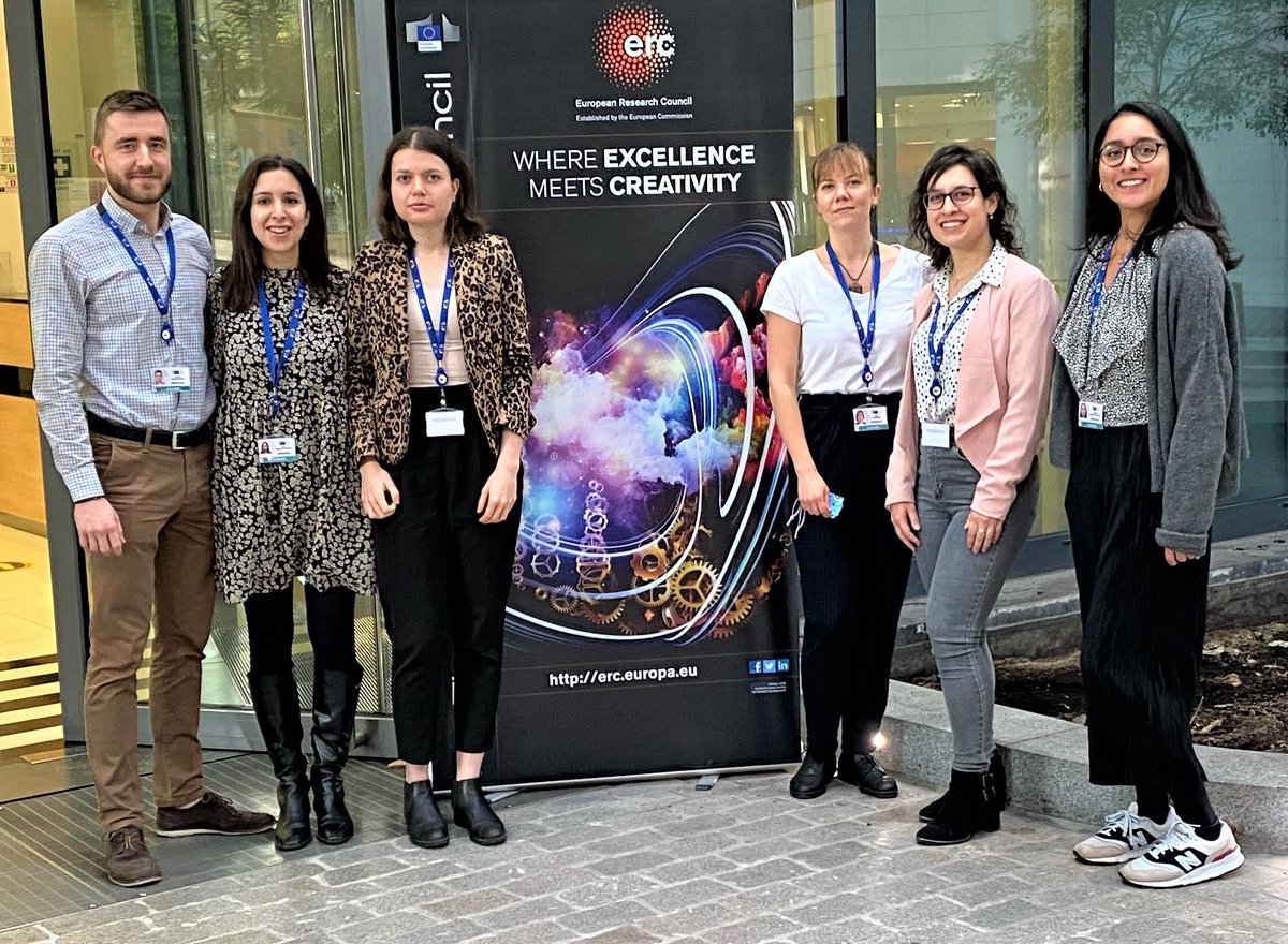 ERC_Research's tweet photo. Meet the ERC's current trainees from the #legal, #lifesciences, #ethics &amp; #communications units!🎉

💡How do they describe their 1st month? 

👉Eye-opening
👉Inspiring
👉Exciting
👉Purposeful

#InternationalInternsDay 

@DamjanGr @Alba_Requejo @EvaStrnadova2 @nmaaranen @VeroCaraf https://t.co/YxuTL4tMHi