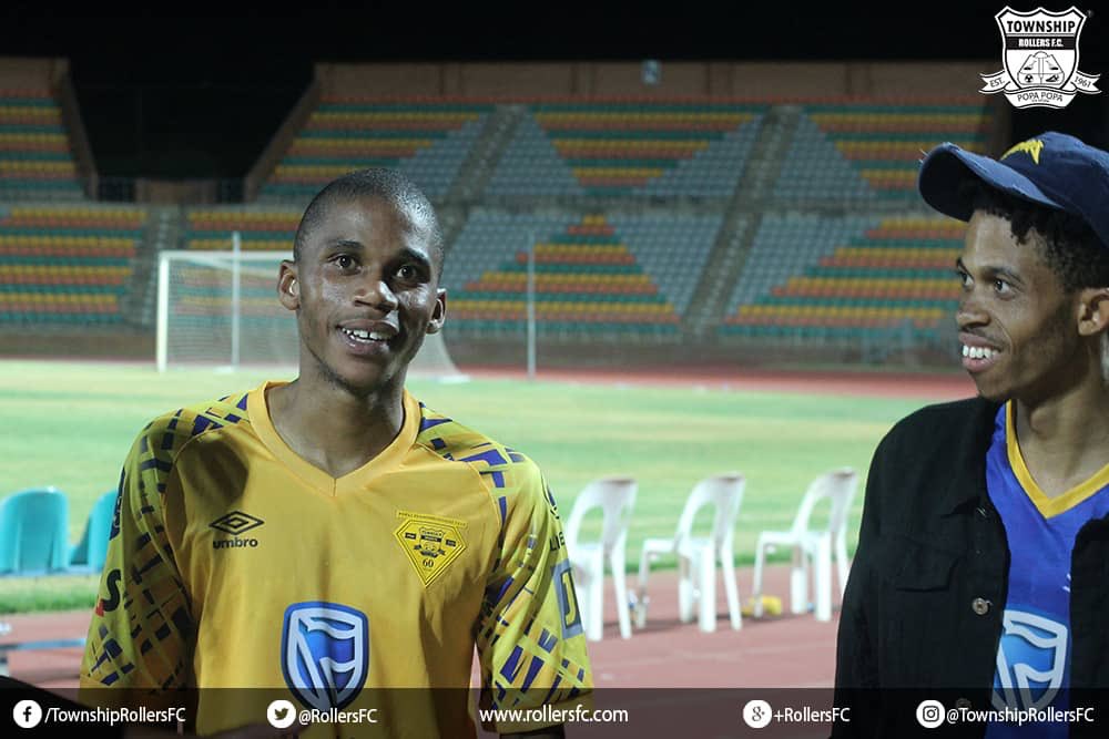 rollersfc's tweet photo. "Ke batla go tshwana Tlhalefo, ke spana ka thata ke Tinto..." Brothers Tlhalefo and Bofelo William Molebatsi after the Rollers-BDF game in Lobatse #WilliamLastKRM https://t.co/kgVUY7egem