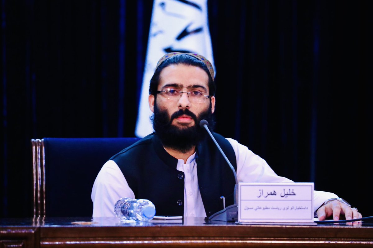 Asif3550's tweet photo. د استخباراتو لوی ریاست مطبوعاتي مسؤل:
د استخباراتو لوی ریاست د کشفي معلوماتو د تر لاسه کولو په موخه د ۱۰۰۱ وړیا شمېره فعاله کړې او هېوادوال کولای شي  چې د مشکوکو اشخاصو او تحرکاتو د لیدلو پر مهال له موږ سره په همدې شمېره اړیکه ونیسي.

 https://t.co/ogImSBUv95