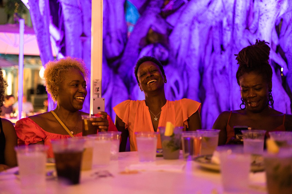 S H A R I N G ⁣
⁣
A meal with the crew in a new destination. We are thankful for this opportunity and for our lead sponsor, the @chase @marriottbonvoy Boundless Credit Card. #chasepartner⁣  #cowashretreat
⁣
📷 @hisarahlee ⁣
⁣