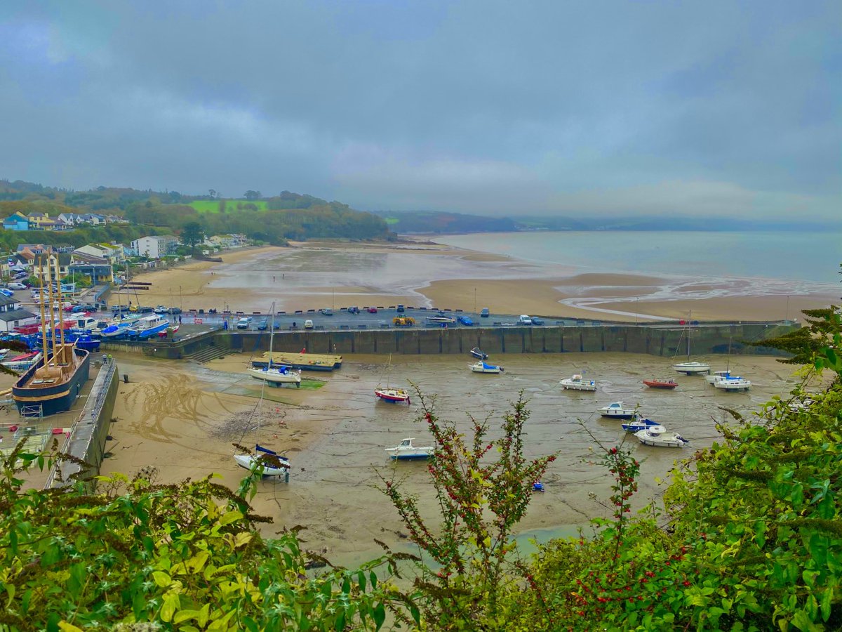 ☁️🍃
.
.
#saundersfoot #saundersfootharbour #walesinternationalcoastalcentre #wicc #pembrokeshire #pembrokeshirecoast #pembrokeshirecoastalpath #pembs #visitpembrokeshire #visitwales #croesocymru
#walescoast #walescoastalpath #arfordircymru #fynghymru #capturewales #discoverwales