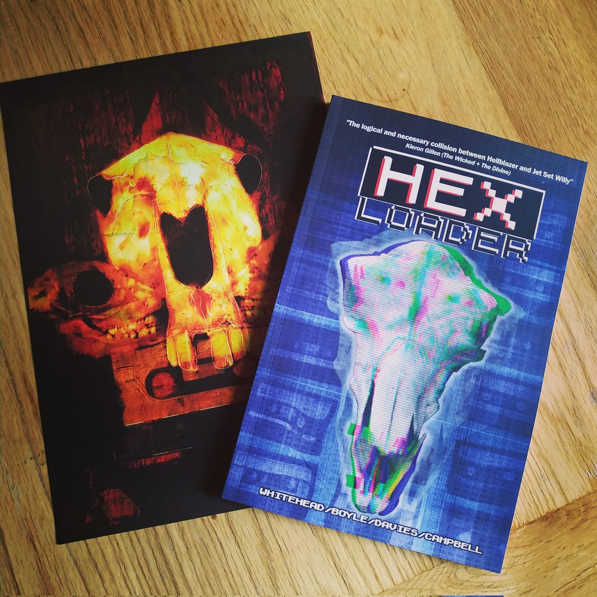 highbrowtrash's tweet photo. Tasty little mail day courtesy of @DanWritehead , @pencil_monkey, and co #HexLoader #Comics #Indiecomics #ComicsofKickstarter https://t.co/bYjy6PRXEE