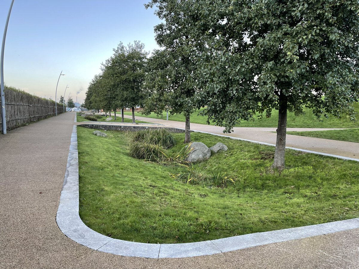 Brucie_James's tweet photo. Brilliant start to the day out running with the #COPruns tour out to the east. Excellent tour guide from @johngilbertarch taking in #Passivhaus, new parks, #SuDs and new statues https://t.co/Awgxj4Yeqv