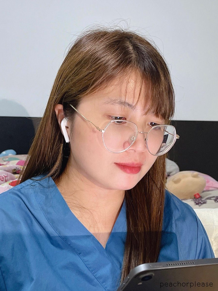 peachorplease's tweet photo. ตั้งแต่รู้ว่าต้องไปเข้าเวรที่CI ช่วงแรกๆเครียดมากก 🥺 ต้องหาเพลงฟังคลายเครียด แล้วก็หาวิธีดูแลสุขภาพตัวเองด้วย เราไปเจอมาเว็บนึง 📀 ถ้าใครมีปัญหาสุขภาพอะไรแนะนำเลย https://t.co/YQblfLS1Bk เป็นแหล่งรวมทริคการดูแลสุขภาพต่างๆที่ดีเลยครับ #Clubhealth #Unifhealthwallet https://t.co/ayvLb4gDIv