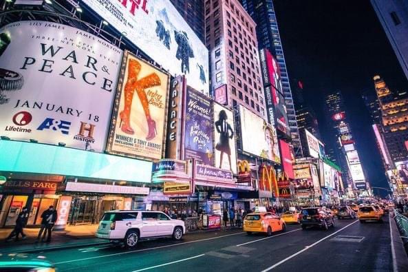 Adamstravel11's tweet photo. Two holidays in one, yes please 🤩 
We think this offer is great, especially with the need to make up for lost time 😅!!

𝗡𝗲𝘄 𝗬𝗼𝗿𝗸 &amp; 𝗗𝗼𝗺𝗶𝗻𝗶𝗰𝗮𝗻 𝗥𝗲𝗽𝘂𝗯𝗹𝗶𝗰
10 Nights from £1555 per person 🗽☀️

#usa #newyork #dominicanrepublic #travelagent #aylesbury #bucks https://t.co/oY2ir9kANb