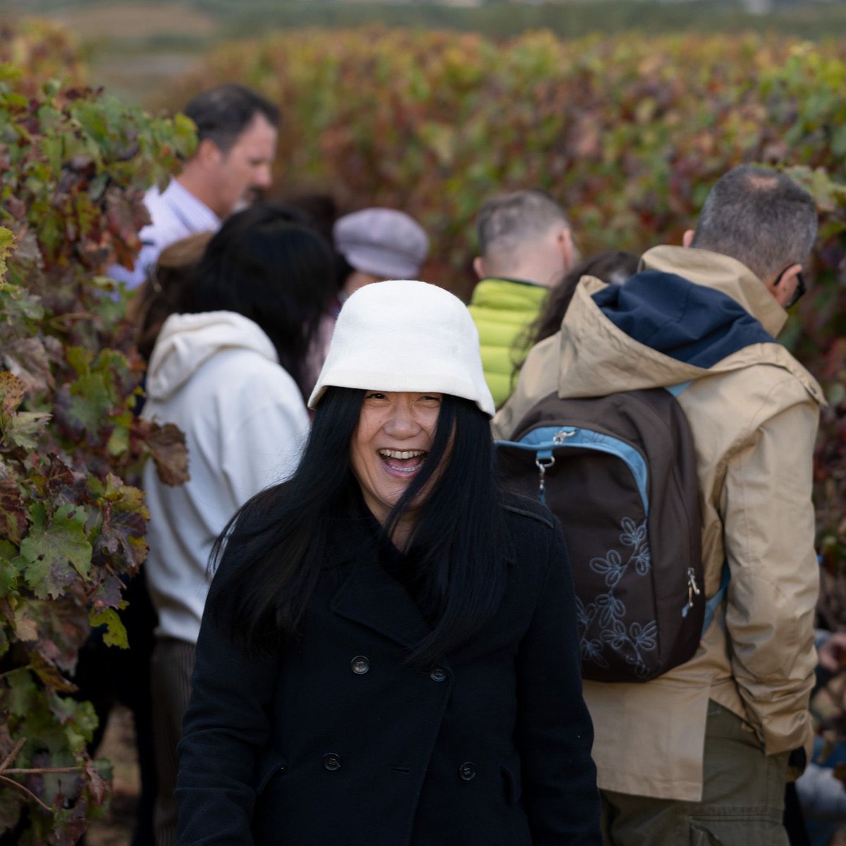 DAY 3 RECAP: Sardegna Trip, Gita Scolastica with Italian Wine Ambassadors 👉Argiolas vineyard visit. The ambassadors were in time for the sunset, the most amazing colors! 🔗 Find out more at: argiolas.it #Argiolas #sardinia #sardegna